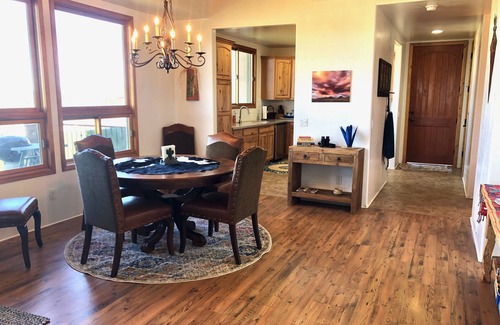 Sonoita House | Enjoy Agave House, a 2 BR w/2 en suite baths in the shadow of Mt. Wrightson