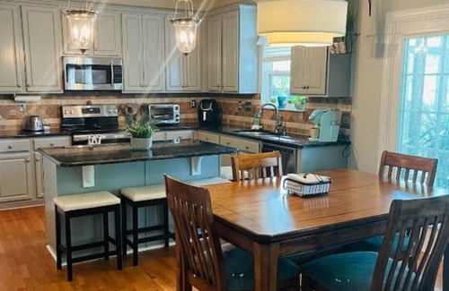 Concord House | Enjoy all that beautiful Concord NC has to offer!