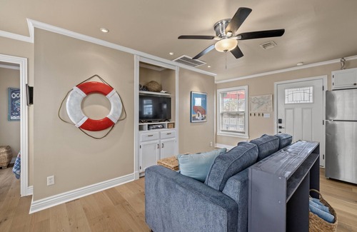Galveston House | Enjoy all the history and charm of Galveston Island - a block from the beach!