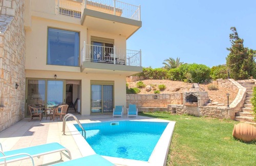 Lygaria Villa | Enjoy amazing sea views at wonderful Villa Selene