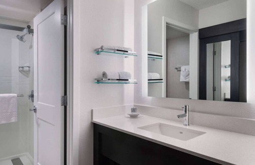Mount Tabor Hotel | Enjoy and Unwind! Two Cozy 2BR Suites w/Kitchens, Near Whippany Railway Museum!