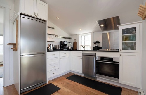 Nantucket Town Condo | Enjoy Autumn On Nantucket in our Cozy, 1-bedroom condo with WiFi