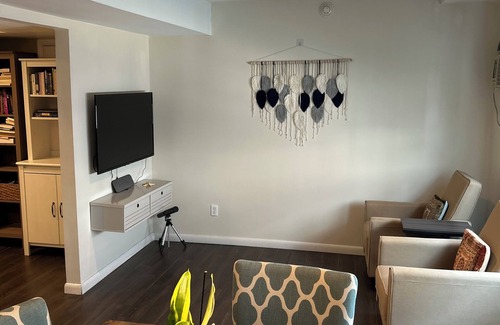 Queens House | Enjoy beautiful Rockaway. nSecured neighborhood.nFerry/subway to Manhattan.