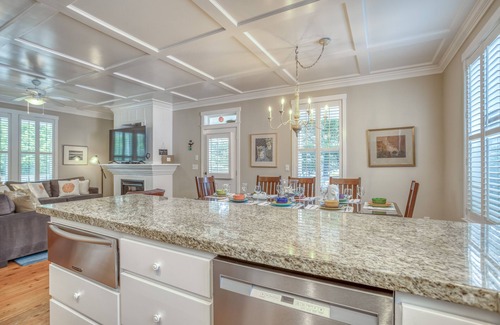 Lincoln Beach House | Enjoy Bella Beach Craftsmanship, King Master Suite, Hot Tub, Fire Pit and More!