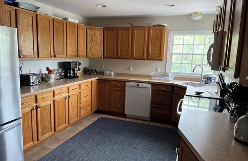 Dennis House | Enjoy Cape Cod this Fall! Cozy & relaxing,