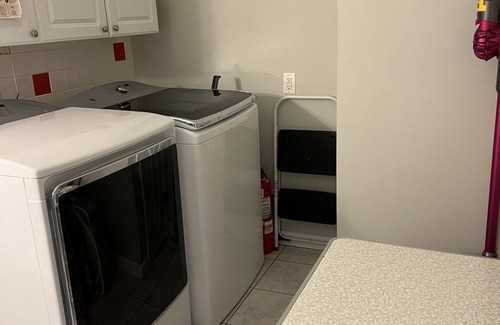 Dennis House | Enjoy Cape Cod this Fall! Cozy & relaxing,