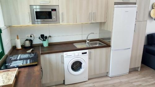 Sonnenland House | Enjoy days of dreams in paradise, 2 BR with POOL