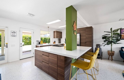 Sunrise Vista Chino House | Enjoy Desert Sunrise Home with Pool and Spa in famous Moviestar Colony