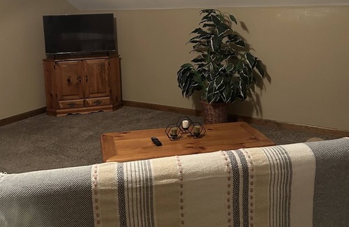 Alburg Apartment | Enjoy everything Vermont has to offer. From this cozy apartment .