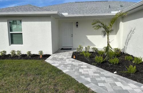 Mariner House | Enjoy Heated Salt Water Pool! Ideal for 2 Families