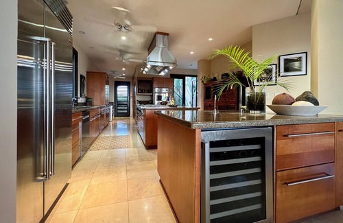 Testman Villa | Enjoy Incredible Views from this Luxurious Villa!