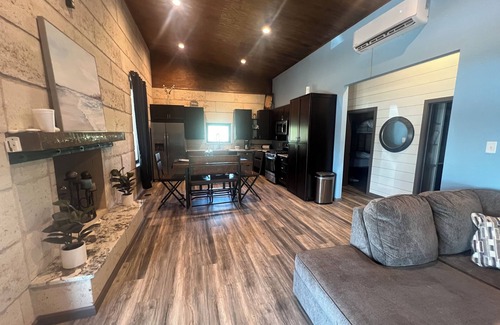 Fluvanna House | Enjoy Lake Alan Henry in Justiceburg TX in our Fully furnished House