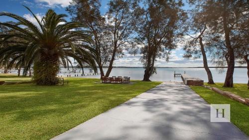 Summerland Point House | Enjoy Lazy Daze