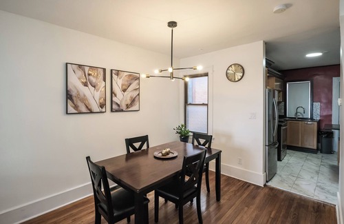 Bridgeview Apartment | Enjoy lovely view of Detroit River