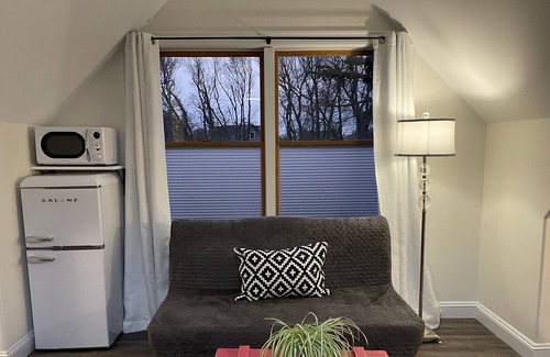 Manasquan Apartment | Enjoy Manasquan - Cute studio in town and near beach.