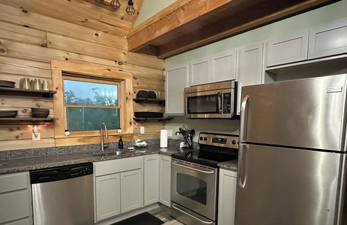 Mentone Cabin | Enjoy Mentone in our cozy and comfy cabin!
