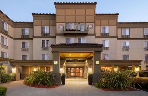 East Roseville Parkway House | Enjoy Nearby Nature Trip at Miners Ravine Nature Reserve!