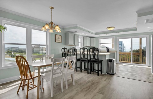 Ocean City Beach House | Enjoy Ocean & Sound Views from This Spacious Family Retreat at the Beach