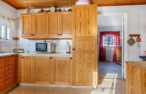 Vuollerim House | Enjoy peace and relaxation in this spacious holiday home in the north of Sweden.
