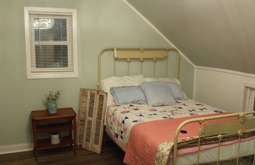 Dawn Other | Enjoy rural Missouri and a quiet getaway at White Cottage Farm.