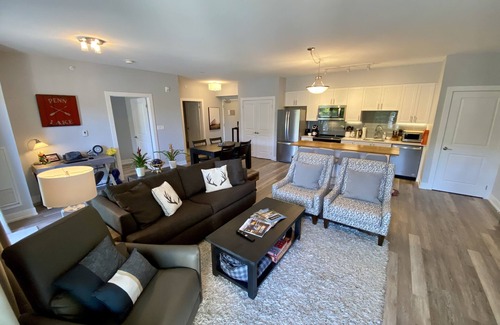 Huntsville Condo | Enjoy some Muskoka Magic of your own year round in this deluxe four season condo