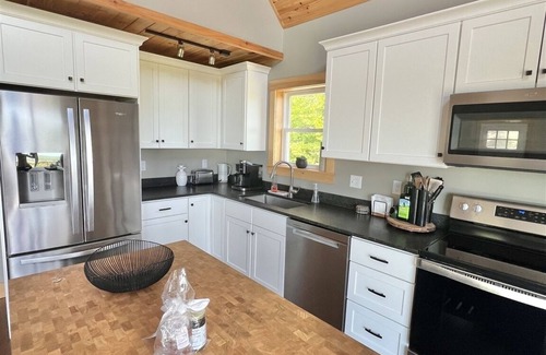 Sebago House | Enjoy sunrise views over Sebago Lake