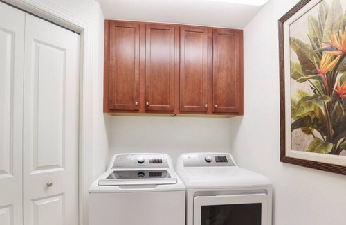 Cape Harbour Condo | Enjoy the AMAZING Gulf Views in this Luxury 3 Bedroom 2 Bedroom Condo