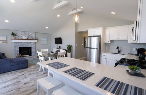 Seabrook House | Enjoy the beach during the day and sunsets at night