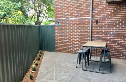 Wagga Wagga Apartment | Enjoy the CBD in this NEW 2 bedroom townhouse located in a small complex!