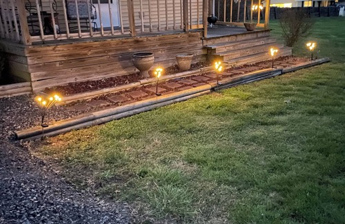 Water Valley House | Enjoy the country when you stay at Peace in the Valley.