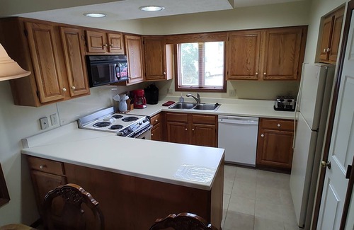 Blowing Rock Condo | Enjoy the mtns. at a reasonable and comfortable condo in a great resort.
