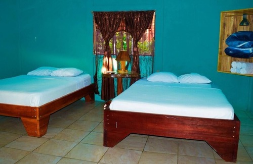 Katira Hotel | Enjoy the Nature at Posada Río Celeste La Amistad