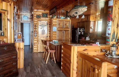 Rodney Cabin | Enjoy the Peace and Calm of our Lake Cabin and Create FAMLY MEMORIES