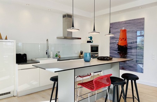 Sellin Apartment | Enjoy the sea: luxury apartment in Villa Claire with its own sauna, fireplace and balcony