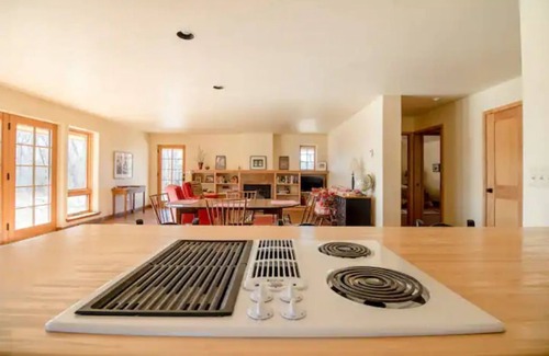Mancos House | Enjoy the Sights and Sounds of the Mancos River