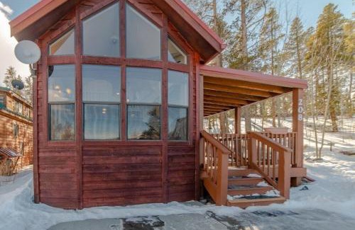 Fairplay House | Enjoy the Tiny Home Experience as the Perfect Basecamp to the Rockies! The Northstar Cabin