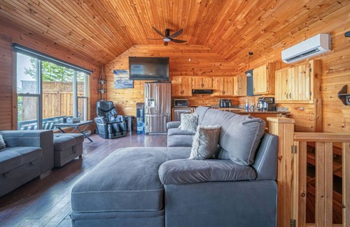 Mount Uniacke House | Enjoy the ultimate retreat with a hot tub, fire pits, a cold plunge, and sauna