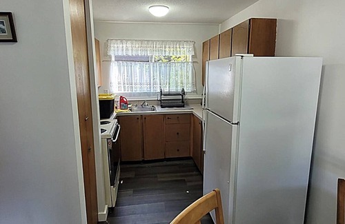Port Alice House | Enjoy the views in this 3 Bedroom Townhouse
