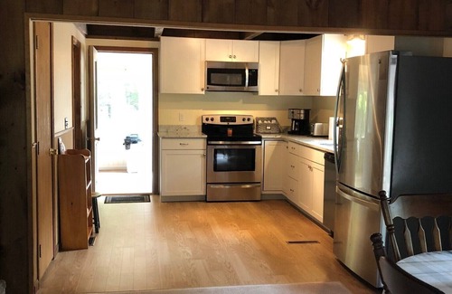 Freedom House | Enjoy the White Mountains and Lakes Region, pet friendly open to seasonal rental