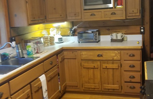 Wicomico Church House | Enjoy the wonderful views at this Riverfront Cabin, Horn Harbor Chesapeake Bay!