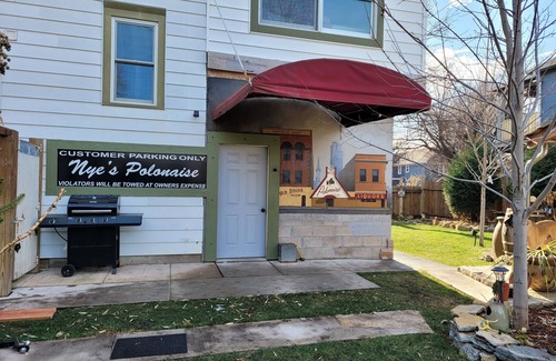 St. Anthony West House | Enjoy this amazing home and yard as you eat, pray and fall in love with NE Mpls.