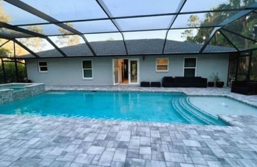 Rural Estates House | Enjoy this private home on a private 2-acre lot surrounded by beautiful gardens.