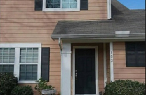 Crosby House | Enjoy Vacation in a Quiet Area w/Huge Backyard!
