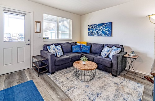 Eureka House | Enjoy views of the beach, the bay, & the canal from this dog-friendly home!