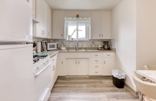 Eureka House | Enjoy views of the beach, the bay, & the canal from this dog-friendly home!