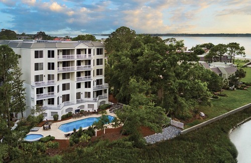 Harbour Town Villa | Enjoy waterfront vacations at Hilton Head's Sea Pines Marriott's Resort