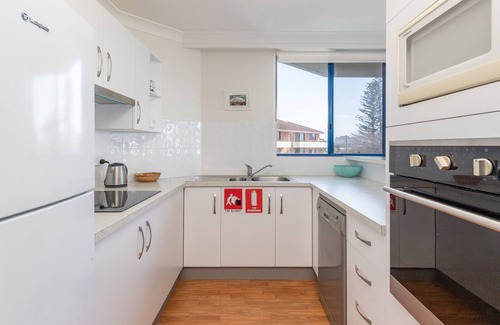 Tuncurry Apartment | Enjoy wonderful water views from Heritage 303