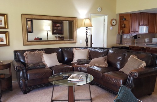 Palm Desert Condo | Enjoy your Desert Stay!