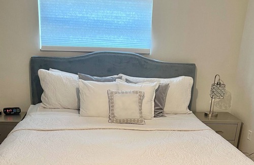Altamonte Springs Apartment | Enjoy your stay in our cozy 2 bedroom 1 bath Guest suite.Newly renovated space