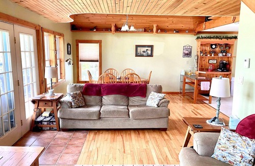 Fort Kent Mills House | Enjoyable 2-bedroom house with WiFi in Saint Agatha